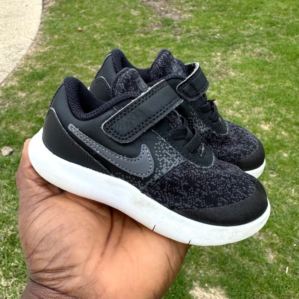 Nike Flex Contact Toddler Boy Sneakers Size 7‎ Black Shoes